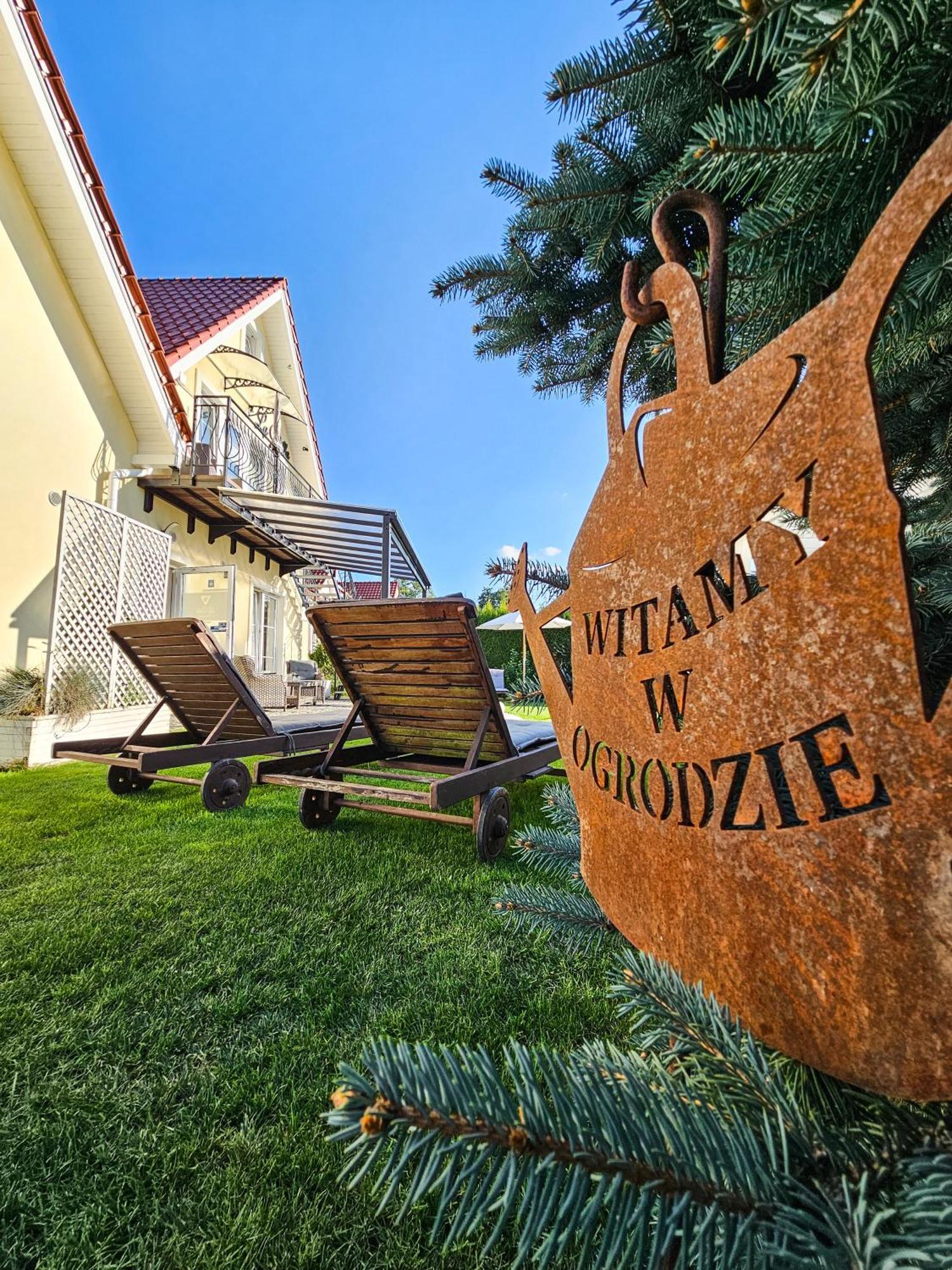 Apartamenty "La Villa" Z Klimatyzacja, Ogrodem, Parkingiem, Blisko Centrum Bad Kudowa Exterior foto